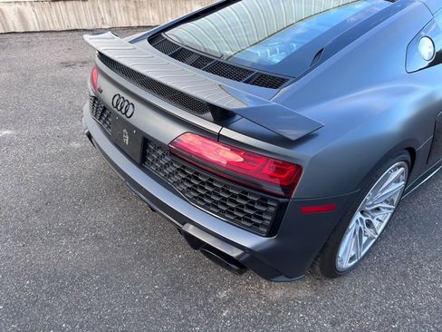 Used 2020 Audi R8 V10 performance image 6