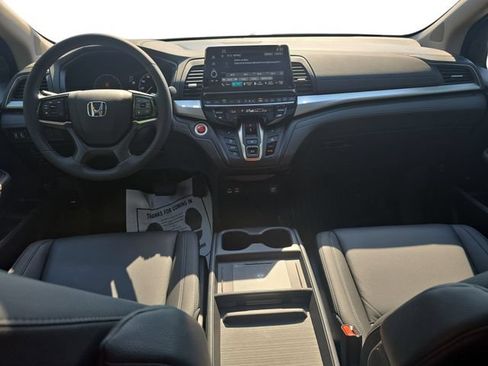 Used 2026 Honda Odyssey EX-L image 9