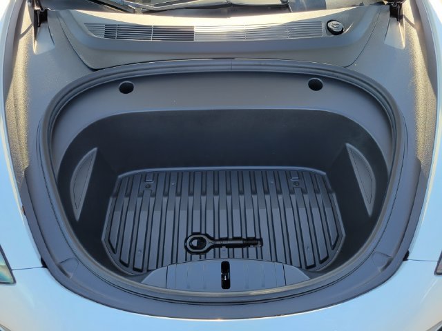 Used 2022 Tesla Model 3 Long Range AWD/4WD image 24