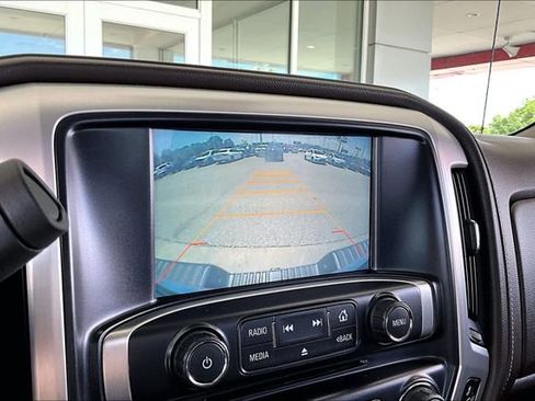 Used 2014 GMC Sierra 1500 SLT w/ SLT Crew Cab Value Package AWD/4WD image 13