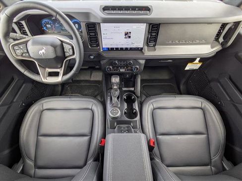 New 2025 Ford Bronco Badlands image 18