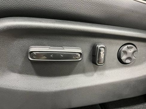 New 2026 Honda Odyssey Touring image 10