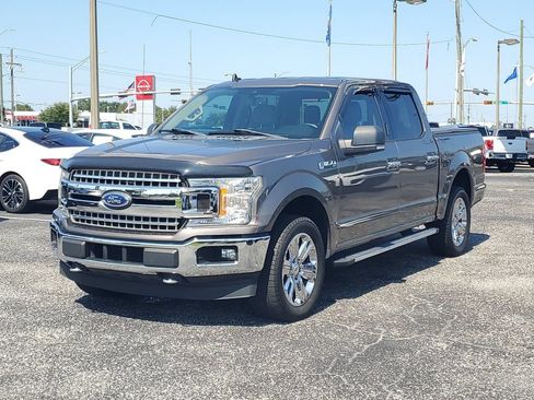 Used 2019 Ford F150 XLT w/ Equipment Group 302A Luxury AWD/4WD image 2