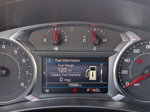 Used 2023 Chevrolet Equinox RS w/ LPO, Floor Liner Package image 29