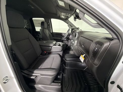 New 2026 GMC Sierra 2500 Pro w/ Convenience Package image 27