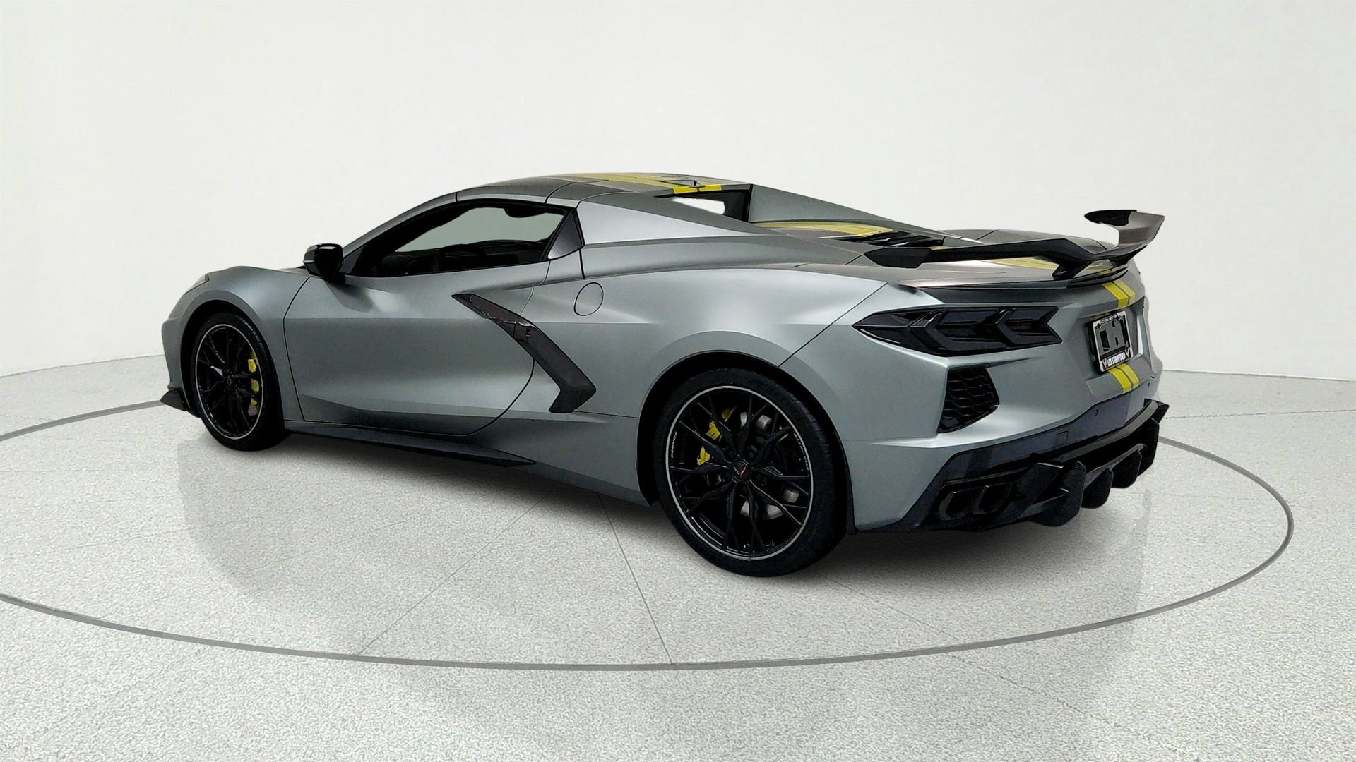 Certified 2023 Chevrolet Corvette Stingray Premium Conv w/ Z51 Performance Package RWD image 3