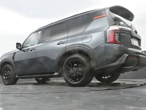 Used 2025 Nissan Armada PRO-4X w/ Pro-4X Premium Package AWD/4WD image 27