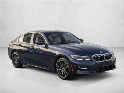 Used 2019 BMW 330i xDrive Sedan w/ Premium Package image 3