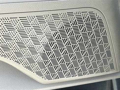 New 2026 Kia Carnival EX FWD image 19