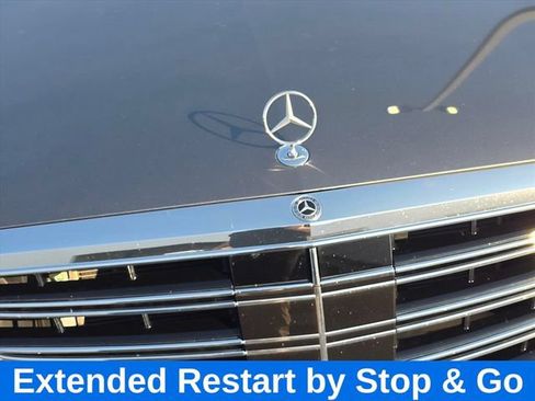 Used 2019 Mercedes-Benz S 560 Sedan image 32