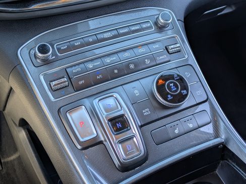 Certified 2023 Hyundai Santa Fe SEL image 24