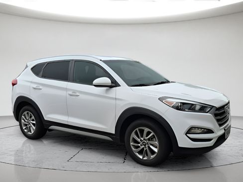 Used 2018 Hyundai Tucson SEL FWD image 1