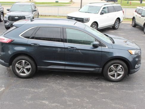 Used 2024 Ford Edge SEL w/ Convenience Package AWD/4WD image 8