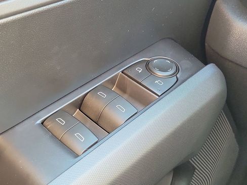 New 2026 Chevrolet Colorado W/T image 12