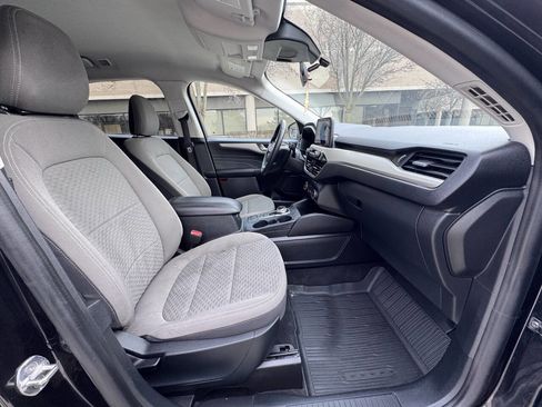 Used 2021 Ford Escape SE w/ Convenience Package image 19