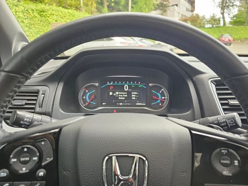 Used 2022 Honda Pilot Touring image 30