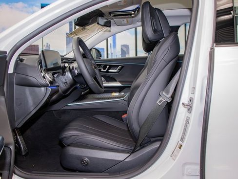 Certified 2025 Mercedes-Benz E 450 4MATIC All-Terrain Wagon image 20