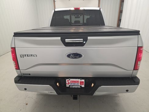 Used 2017 Ford F150 XLT w/ Equipment Group 302A Luxury image 15