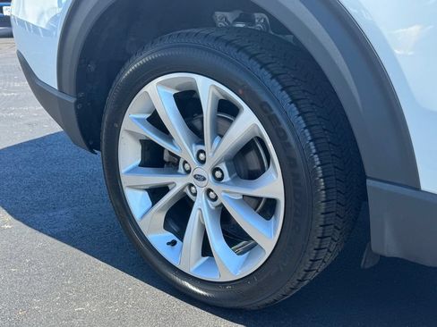 Certified 2023 Ford Explorer Platinum w/ Technology Package AWD/4WD image 27