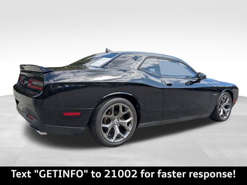 Used 2015 Dodge Challenger R/T Plus image 2