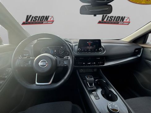 Used 2021 Nissan Rogue SV image 27