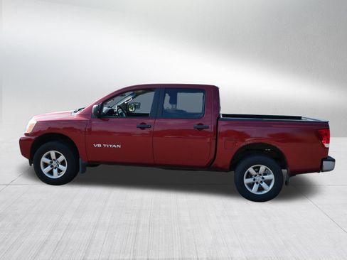Used 2015 Nissan Titan S AWD/4WD image 4