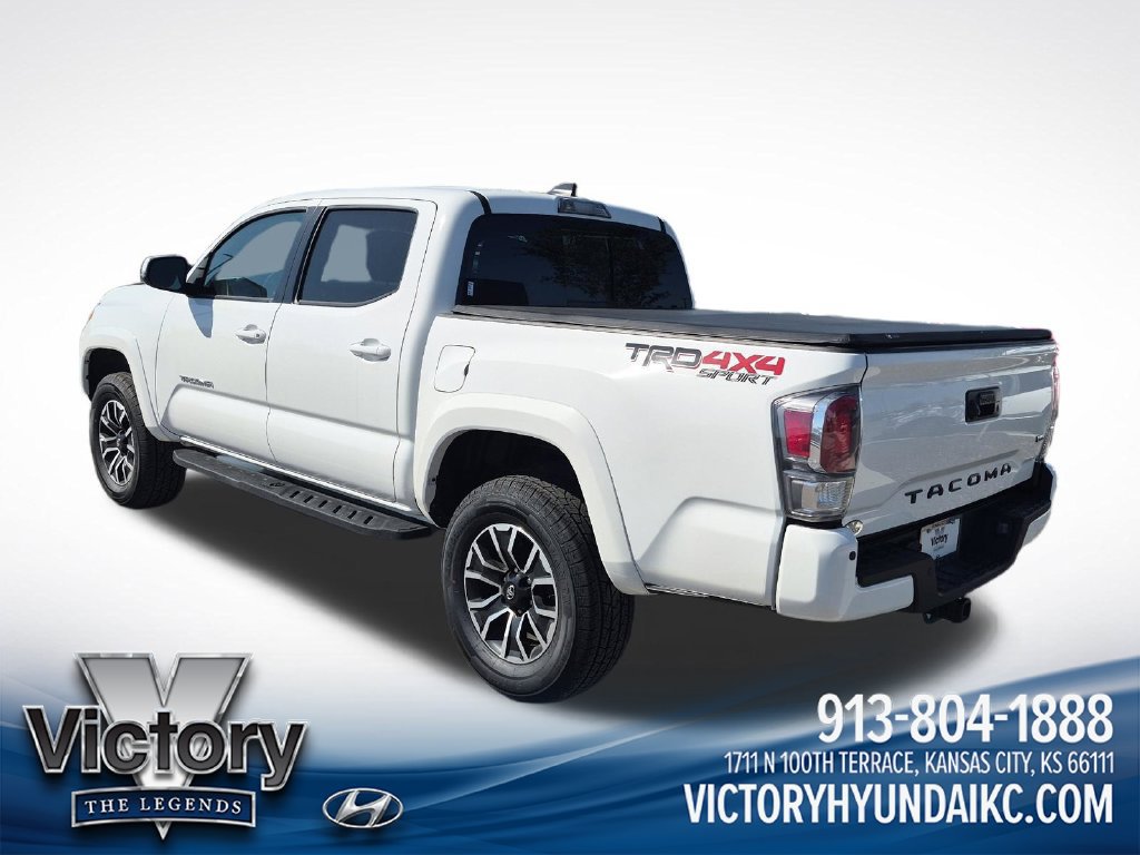 Used 2023 Toyota Tacoma TRD Sport w/ Technology Package AWD/4WD image 3