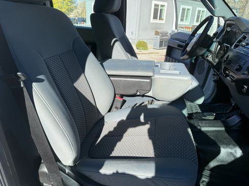 Used 2012 Ford F550 4x4 Crew Cab Super Duty w/ PWR Equipment Group image 12