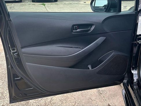 Used 2024 Toyota Corolla LE image 22