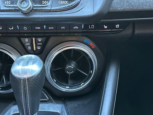 Used 2017 Chevrolet Camaro SS RWD image 29