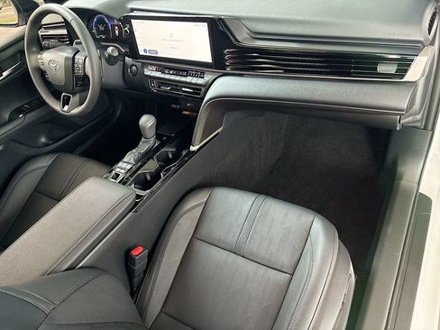Used 2026 Toyota Camry XSE w/ Premium Plus Package FWD image 17