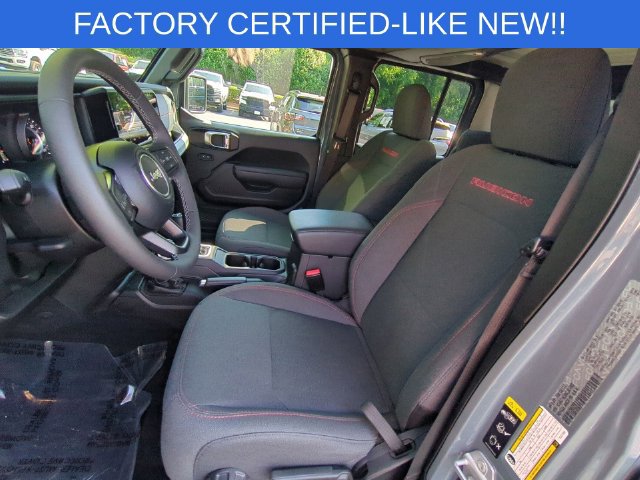 Certified 2025 Jeep Gladiator Rubicon w/ Convenience Group AWD/4WD image 14