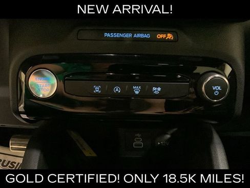 Used 2024 Ford Escape ST-Line w/ Tech Pack #1 AWD/4WD image 38
