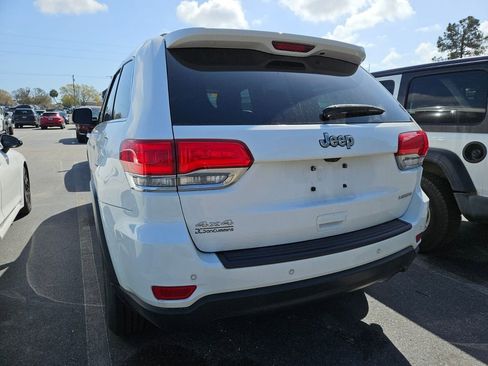 Used 2019 Jeep Grand Cherokee Laredo image 8