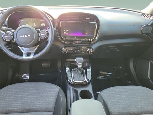 Certified 2024 Kia Soul EX FWD image 12