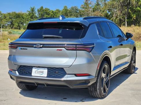 New 2025 Chevrolet Equinox EV RS image 5