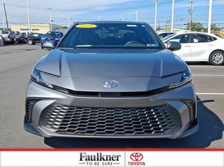 Certified 2025 Toyota Camry SE FWD video 2