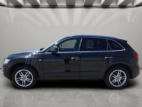 Used 2016 Audi Q5 3.0T Premium Plus w/ Technology Package AWD/4WD image 2