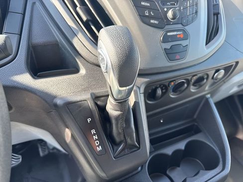 Used 2019 Ford Transit 250 130 Medium Roof image 13