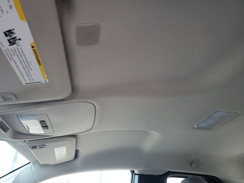 Used 2021 Chevrolet Colorado W/T w/ WT Convenience Package image 29