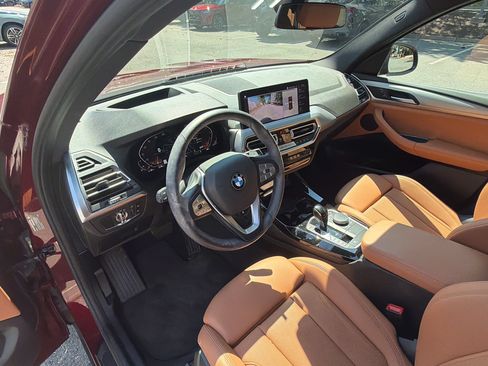 Used 2024 BMW X3 xDrive30i w/ Premium Package AWD/4WD image 4