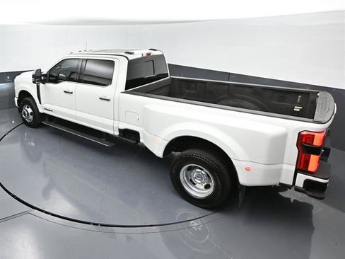 Certified 2024 Ford F350 Platinum AWD/4WD image 43