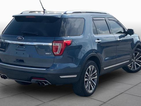 Certified 2018 Ford Explorer Platinum AWD/4WD image 12
