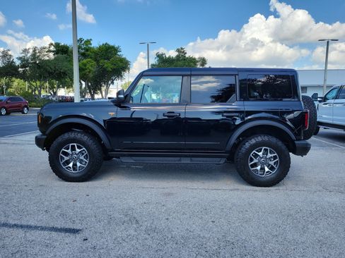 Used 2025 Ford Bronco Badlands AWD/4WD image 6