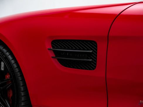 Used 2016 Mercedes-Benz AMG GT S image 34