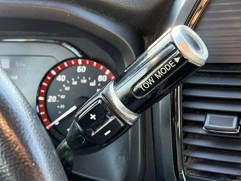 Used 2024 Nissan Titan PRO-4X w/ Pro-4x Convenience Package image 19