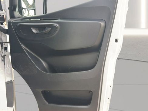 Used 2024 Mercedes-Benz eSprinter 170 Cargo image 20