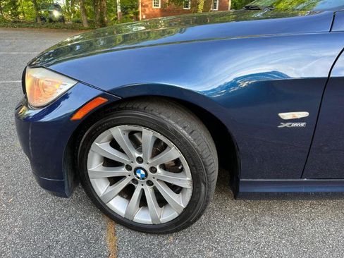 Used 2012 BMW 328i xDrive Wagon image 3