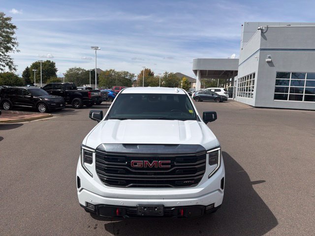 Used 2024 GMC Sierra 1500 AT4 w/ Technology Package AWD/4WD image 4
