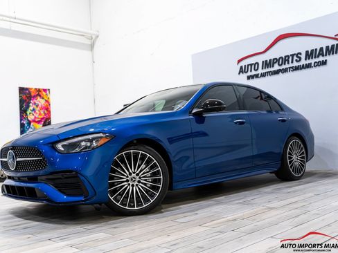 Used 2023 Mercedes-Benz C 300 Sedan image 4